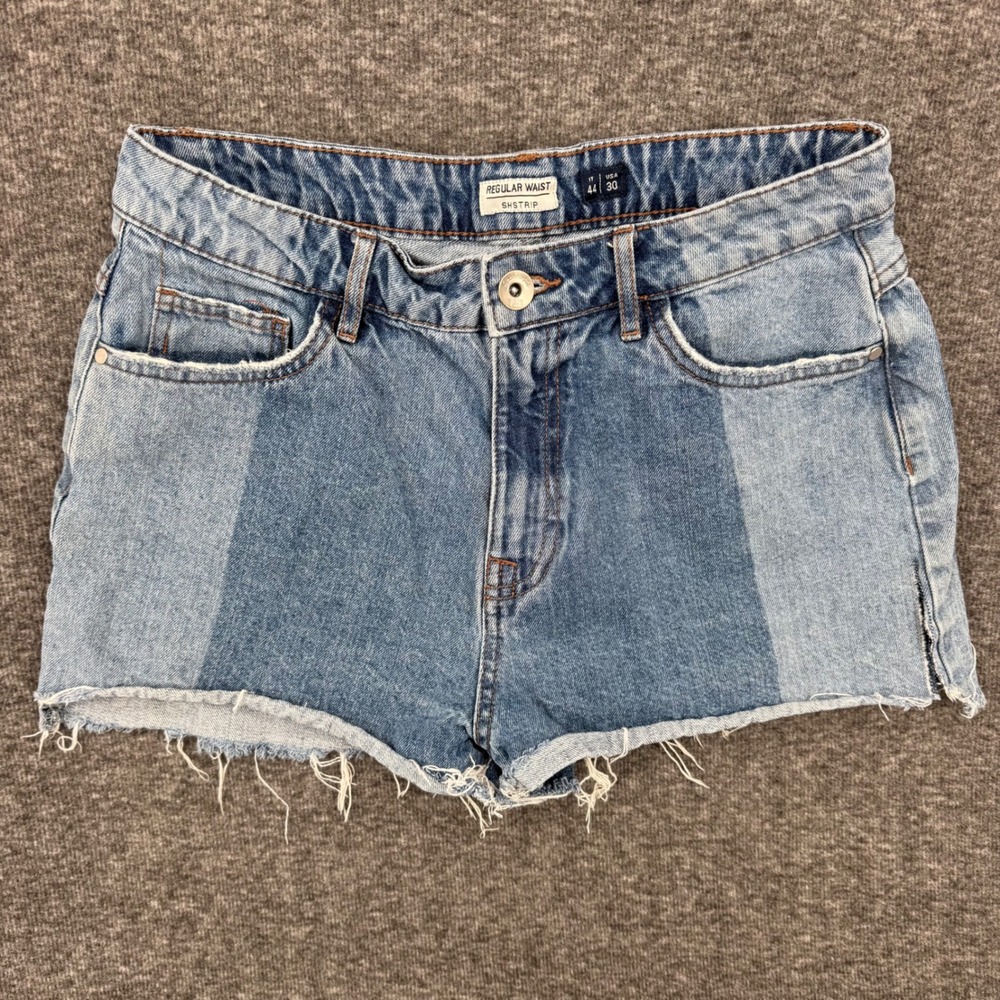 OVS‎ SHSTRIP Two Tone Colorblock Denim Slim Shorts Blue Raw Hem Womens Size 30